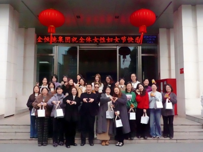 �¾��펽�������`���������A�������¼��F(tu��n)�����e�k�DŮ��(ji��)ů�����}���